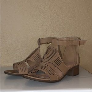TOP Moda Sandals Size 8